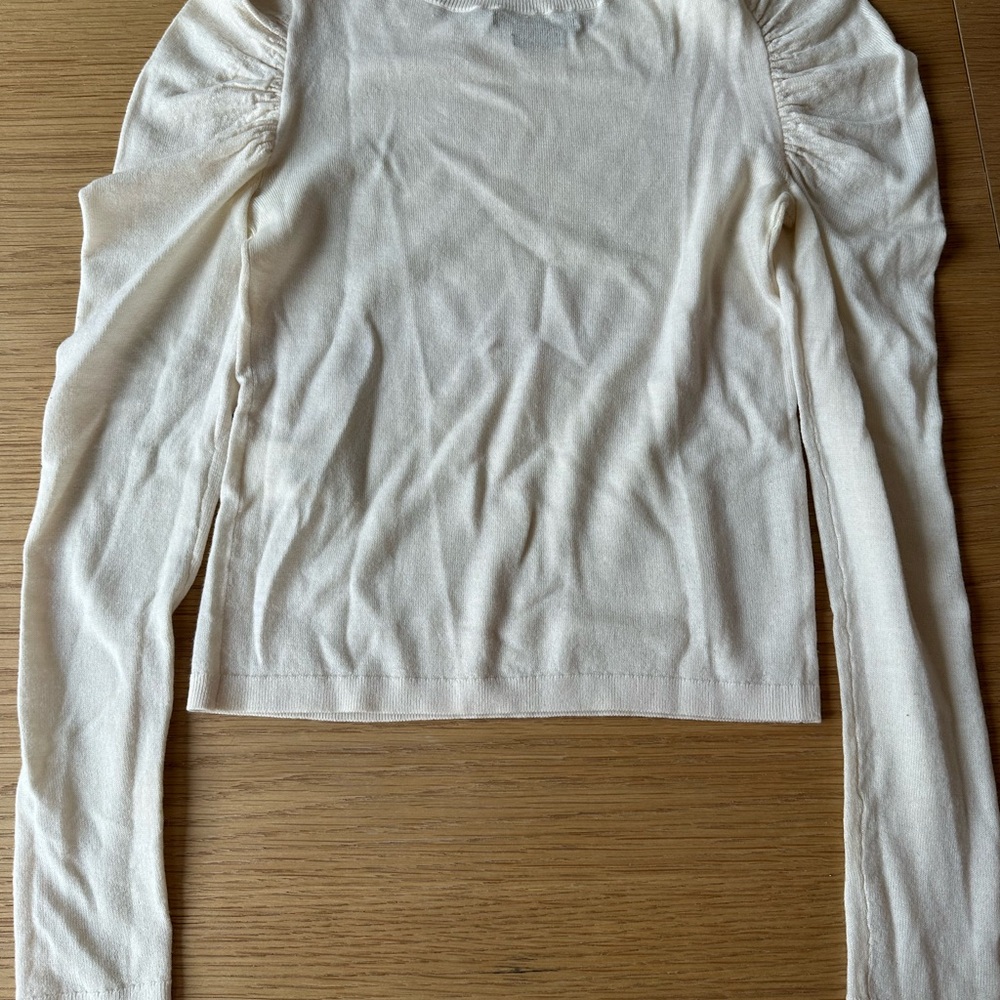 Alice + Olivia Cream Long Sleeve Blouse